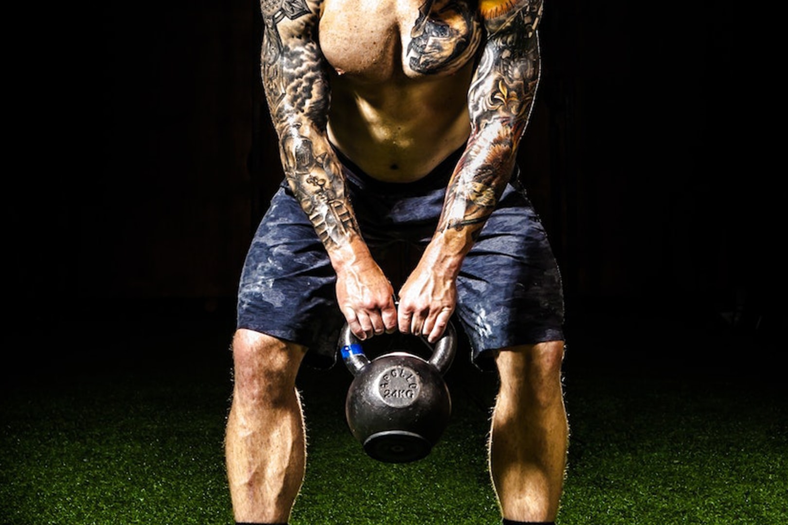 HOW DO WE CHOOSE THE RIGHT WEIGHT WHEN TRAINING?